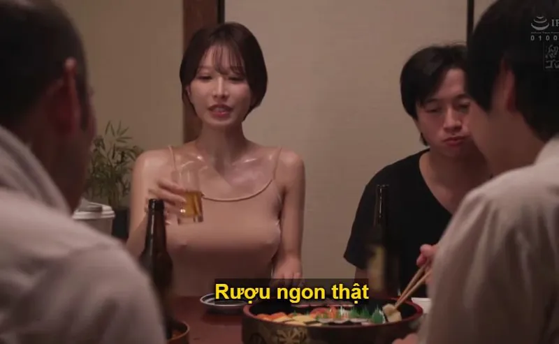Vợ yêu gạ làm tình cả gia đình người chồng vì anh xã dẫn về quê rồi bỏ bê dâm đãng sml